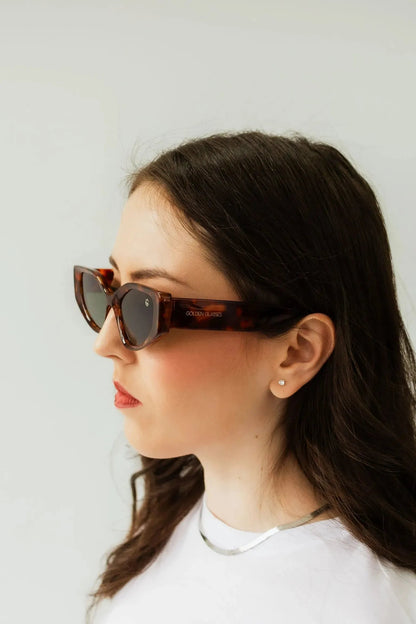 Damen-Sonnenbrille im ikonischen Tierdruck